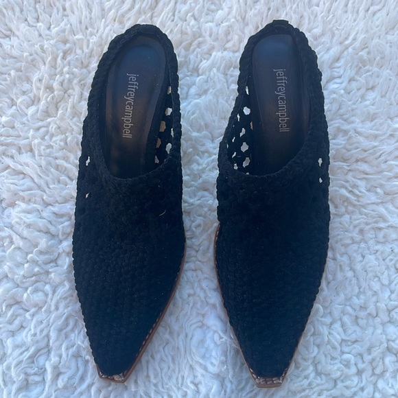 Anthropologie Jeffrey Campbell
Leone Mules. Size 8.5. - Picture 2 of 10